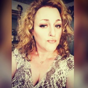 Meet your Posher, Nellie